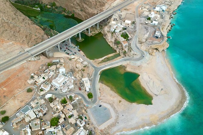 Visit wadishab full day from Musact - Bimmah Sinkhole For Geology Fans And Photo Seekers