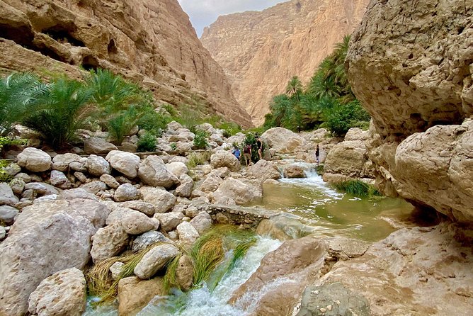 Wadi Shab and Bimmah Sinkhole Full Day Tour - Why This Wadi Shab and Bimmah Sinkhole Pair Fits a Full Day