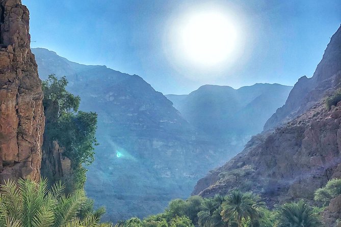 Wadi Shab and Bimmah Sinkhole Group Full Day Tour - Why Wadi Shab and Bimmah Sinkhole feel like a full Oman story