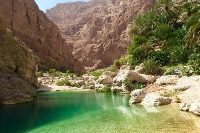 Wadi Shab full day tour (Muscat tours):Oman Shore excursions - Wadi Shab from Muscat: what you are really signing up for