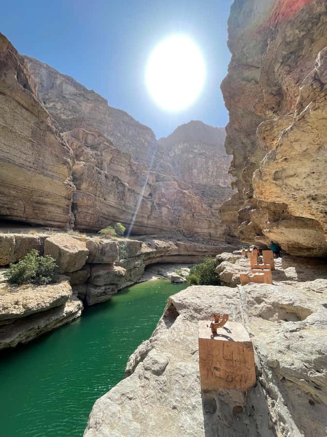 Wadi Shab Parking Meet the Local Guide for Self drivers - Key things that make this Wadi Shab guide meet-up worth it