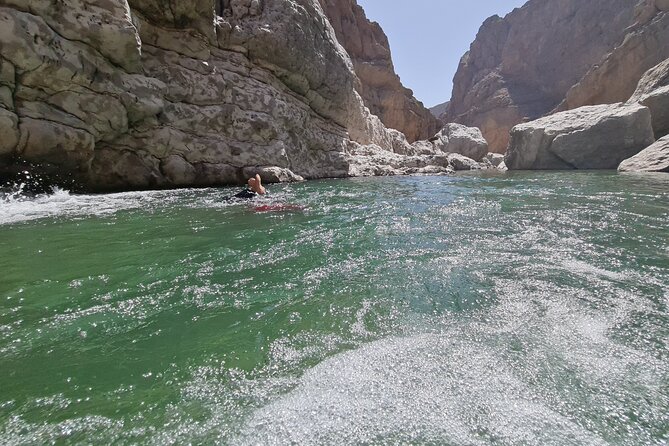 Wahiba Sands Desert and Wadi Hawar Private Tour - Stop 1: Wadi Hawar and its blue pools with waterfall energy