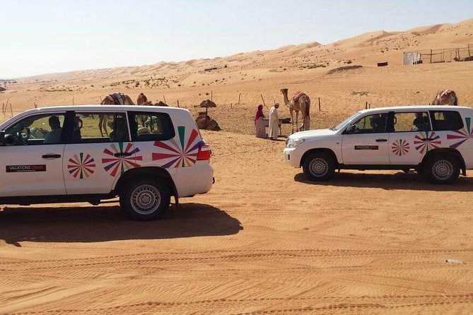 Wahiba Sands Desert Safari 4X4 - Stop 1: Wahiba Sands, photo time on the high dunes
