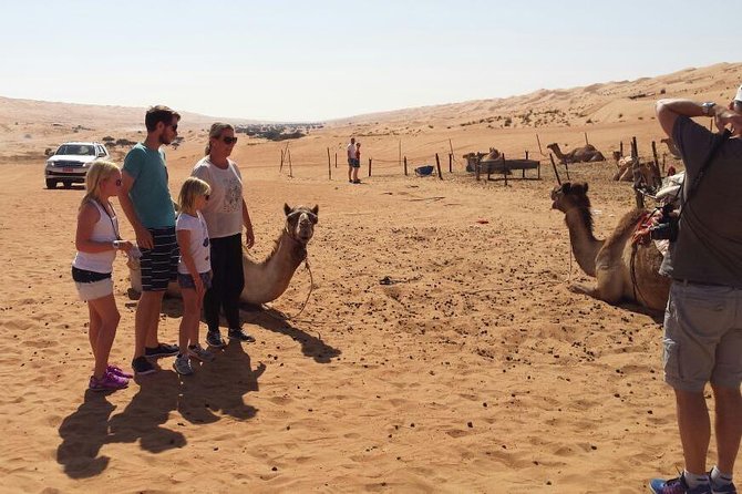 Wahiba Sands Desert Safari 4X4 - Getting picked up and riding in comfort across the dunes
