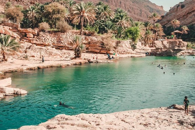 Wahiba Sands&Wadi Bani Khalid desert Safari(Muscat tours) : Private tours - Guides make it feel personal, especially when you travel solo