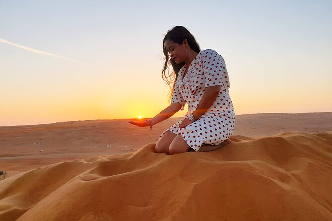 Watching Sunrise in Wahiba Sand Desert - Early Morning Tour - Wahiba Sands sunrise at 4:00 am, when the dunes look unreal