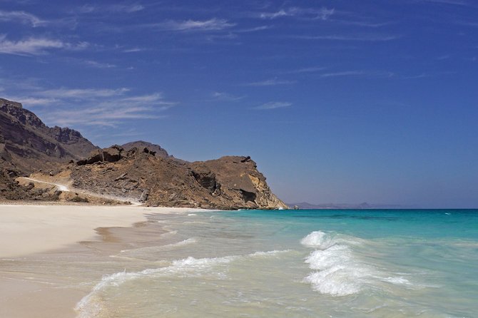 West Coast Mountains and Beaches (Fazayah beach + Shaat cliff) - A one-day Salalah west coast route that stays efficient