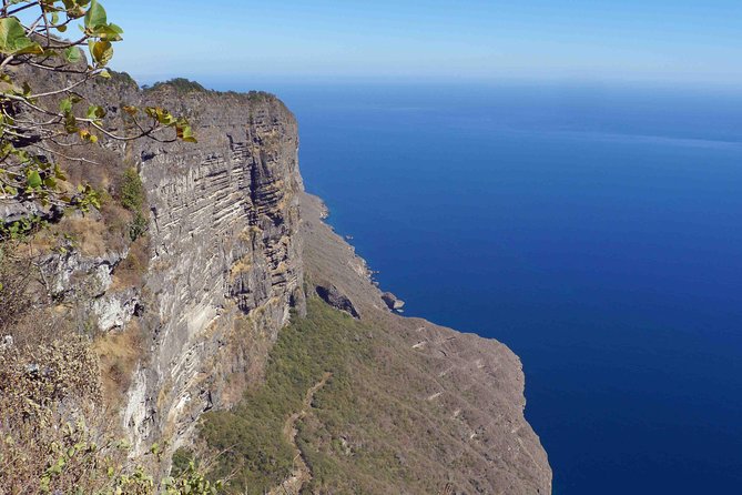 West Coast Mountains and Beaches (Fazayah beach + Shaat cliff) - Ayn Sahalnoot spring walk in limestone rock