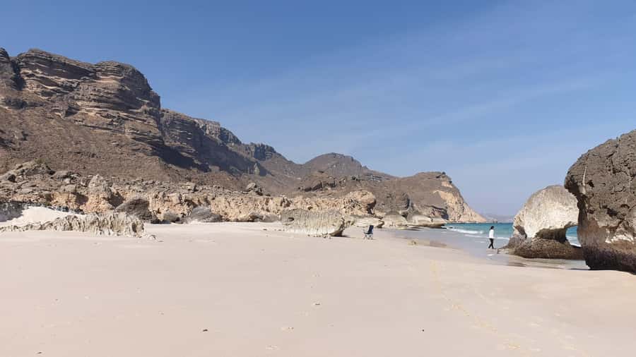 West Salalah: Caribbean of the Orient Fazayah Beaches & City - Al Gharf Farm and falaj irrigation: a quiet stop with big meaning