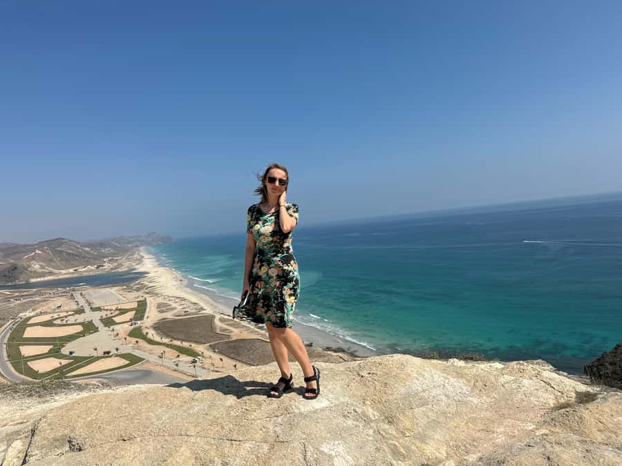 West Salalah Highlights: Coastal Wonders & Scenic Views - Zigzag Road and Shaat Viewpoint: Where the Drive Becomes Part of the Attraction